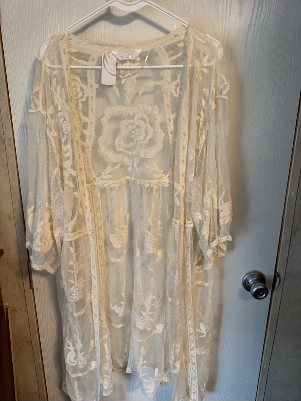 LC Lauren Conrad Sheer Embroidered Floral Kimono Robe - Cream